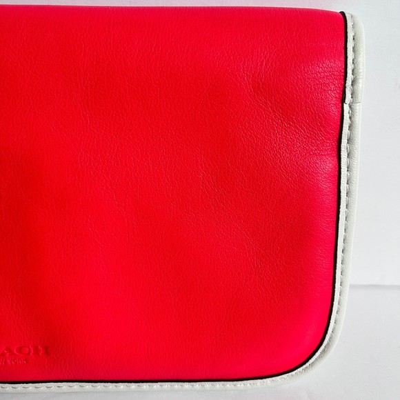 Coach Legacy Dutone Leather Foldover Clutch Wallet - Picture 8 of 13